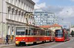 T6A5 7923 + 7924 und  ForCity 30T  7505, in der Radlinskeho ulica an der Haltestelle Slovenska technicka universita. (16.08.2019)