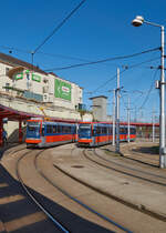 Am 07.04.2022 trafen sich die beiden K2 7113 und 7120 in der Wendeschleife am Hauptbahnhof Bratislava.