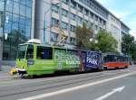 Slowakei / Straßenbahn Bratislava: Tatra T6A5 - Wagen 7955 ...aufgenommen im Mai 2015 an der Haltestelle  Blumentál  in Bratislava.