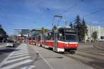 Slowakei / Straßenbahn Košice: Tatra KT8D5 - Wagennummer 521 ...aufgenommen an der zentralen Haltestelle  Námestie osloboditel`ov  im Juni 2014.