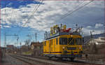 SŽ 911-304 fährt durch Maribor-Tabor Richtung Maribor HBF.