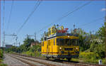 SŽ 911-302 fährt durch Maribor-Tabor Richtung Maribor HBF.