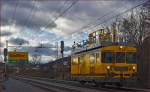 SŽ 911-322 fährt durch Maribor-Tabor Richtung Maribor HBF. /11.1.2015