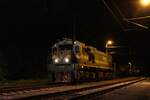 Die 1984 von Đuro Đaković f�r die Jugoslawische Staatsbahn gebaute 664 109, auch  Regan  nach dem amerikanischen Pr�sidenten benannt, hat tief in der Nacht des 11.8.2026 einen G�terzug