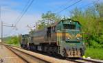 S 664-107+643-042 fahren als Lokzug durch Maribor-Tabor Richtung Verschiebebahnhof Tezno.