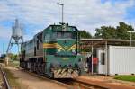 S 664-110 auf die Tankstelle in Bahnhof Pragersko. /28.9.2012