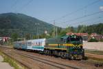 SZ 664-103 + Sdz 14894 bei einem Betriebshalt im Bf. Kapfenberg.(08.06.2014)