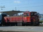 Rangierlok 732-185 hat am 07.04.2006 eben einen Personenzug zum Bahnsteig in Ljubljana Hauptbahnhof gebracht.