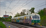 SŽ 713-126 fährt durch Maribor-Tabor Richtung Maribor HBF.