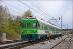 SŽ 711-003 fährt durch Maribor-Tabor Richtung Maribor HBF.