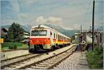 In Kamnik Graben wartet der SZ 713-117 auf die Rückfahrt nach Ljubliana. 

Analogbild von Anfang Mai 2001