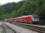 813-103 und 813-107 mit R601 Jessenice-Nova Gorica auf Bahnhof Bled Jezero am 8-8-2010.