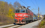 SŽ 342-001 zieht EC 151 durch Maribor-Tabor Richtung Ljubljana.