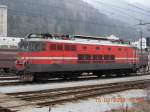 Elektrolokomotive der Baureihe 342 der Slowenischen Eisenbahnen,   vermutlich ein Relikt aus dem frheren Jugoslawien, aufgenommen   am 15.2.2008 auf dem Bahnhof Jesenice (Assling).