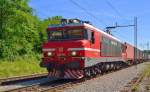 S 363-025 zieht Containerzug durch Maribor-Tabor Richtung Nord. / 15.6.2012