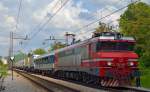 S 363-034 zieht LkW-Zug durch Maribor-Tabor Richtung Tezno Verschiebebahnhof.