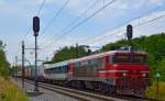 S 363-019 zieht LkW-Zug durch Maribor-Tabor Richtung Norden.