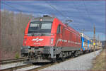 SŽ 514-019 zieht leeren Erzzug durch Maribor-Tabor Richtung Koper Hafen.