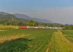 541 021 mit EN 415 am 08.06.2015 bei Faak am See. 