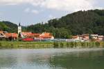 541 014 mit D 210 am 30.05.2015 bei Sevnica.