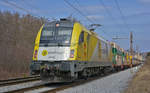 SŽ 541-002 zieht Containerzug durch Maribor-Tabor Richtung Koper Hafen. /9.3.2021