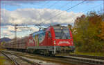 SŽ 514-013 zieht leeren Erzzug durch Maribor-Tabor Richtung Koper Hafen. /09.11.2021