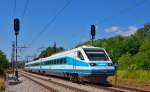 S 310-006 fhrt durch Maribor-Tabor Richtung Maribor Hauptbahnhof. /10.7.2012