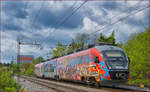 SŽ 312-115 fährt durch Maribor-Tabor Richtung Maribor HBF.