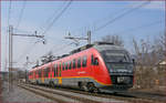 SŽ 312-101 fährt durch Maribor-Tabor Richtung Maribor HBF.