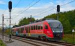 S 312-125 fhrt durch Maribor-Tabor Richtung Maribor Hauptbahnhof.