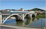 SZ Pendolino 310 06 fhrt als ICS 14 von Ljubljana nach Maribor. Draubrcke Maribor 11.8.2011