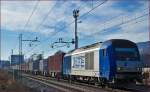 LTE 2016 904 zieht Containerzug durch Maribor-Tabor Richtung Norden.