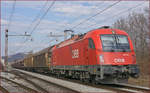 OBB 1216 144 zieht Güterzug durch Maribor-Tabor Richtung Tezno VBF.