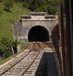 Sdportal des Wocheinertunnels, in den ich mit diesem 813 gleich eintauchen werde.