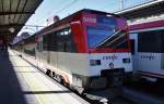 Hier 450 045-0 als R17137 von Madrid Chamartin nach Atocha Villal, dieser Triebzug stand am 11.3.2012 in Madrid Chamartin. 