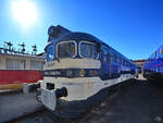 Die Diesellokomotive Talgo 4000T  Virgen de Covadonga  (354-001) stammt aus dem Jahr 1983 und war Anfang November 2022 in der Nähe des Bahnhofes Vilanova i la Geltrú im Eisenbahnmuseum von