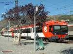 440.252 am 25.09.2003 im Endbahnhof La-Tour-de-Carol/Frankreich. Hier enden auch die beiden Bahnen aus Toulouse (Normalspur) und die  Pyrenen-Metro  aus Villefranche (Schmalspur mit Stromschiene).