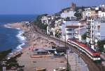 Renfe 446 178 bei St.Pol de Mar, 04.09.1991.