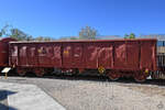 Ein offener Güterwagen vom Typ Ealos (81 71 592 7119-3, Renfe XX285120) ist Teil der Ausstellung im Eisenbahnmuseum von Katalonien.