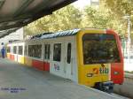 Diesel-Triebzug 61-08 Palma - Marratxi der tib (Transports de les Illes Balears) am 27.09.2003 im Bahnhof Palma.