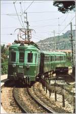 Hier ein elektrischer Vorortszug Nr 5102 in San Feliu de Llobregat.