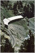 Lawinen- und Steinschlaggalerie unterhalb von Nuria.