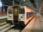 dieser Talgo200 der RENFE ist gerade von Crdoba in Mlaga Hauptbahnhof eingefahren. (Mlaga 18.06.2007)