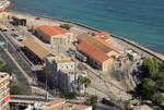 Endbahnhof der Schmalspurstrecke Alicante - Benidorm und Haltestelle der Straßenbahn Alicante / Aufgenommen von der Burg Alicante / 04.10.2016