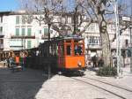 Mallorca,Sollr Tram von Puerto Sollr   kommend,in Sollr am 04.03.03 (Streckenerffnung 1913)