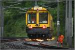 Speno Schienenschleifzug SKL 966 001-7 bei der Arbeit.