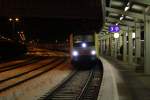 189 915-2 hlt am Samstagfrh gegen 6.45 Uhr (14.1.2012) mit Autoreisezug Hamburg-Bozen im Bahnhof Kufstein und wartet ca.