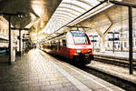 4744 526-6 fährt als S2 5071 (Freilassing - Linz Hbf) in Salzburg Hbf ein.