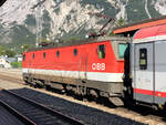 1144 054-4 zog den IC 118  Bodensee  von Innsbruck Hbf bis Lindau Hbf (Insel) welcher nach einem Lokwechsel dann nach Stuttgart Hbf weiter verkehrte.