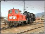 Diesellok 2067 085 rangiert Dampflok 52 4984 im Bahnhof Knittelfeld  30.1.2008